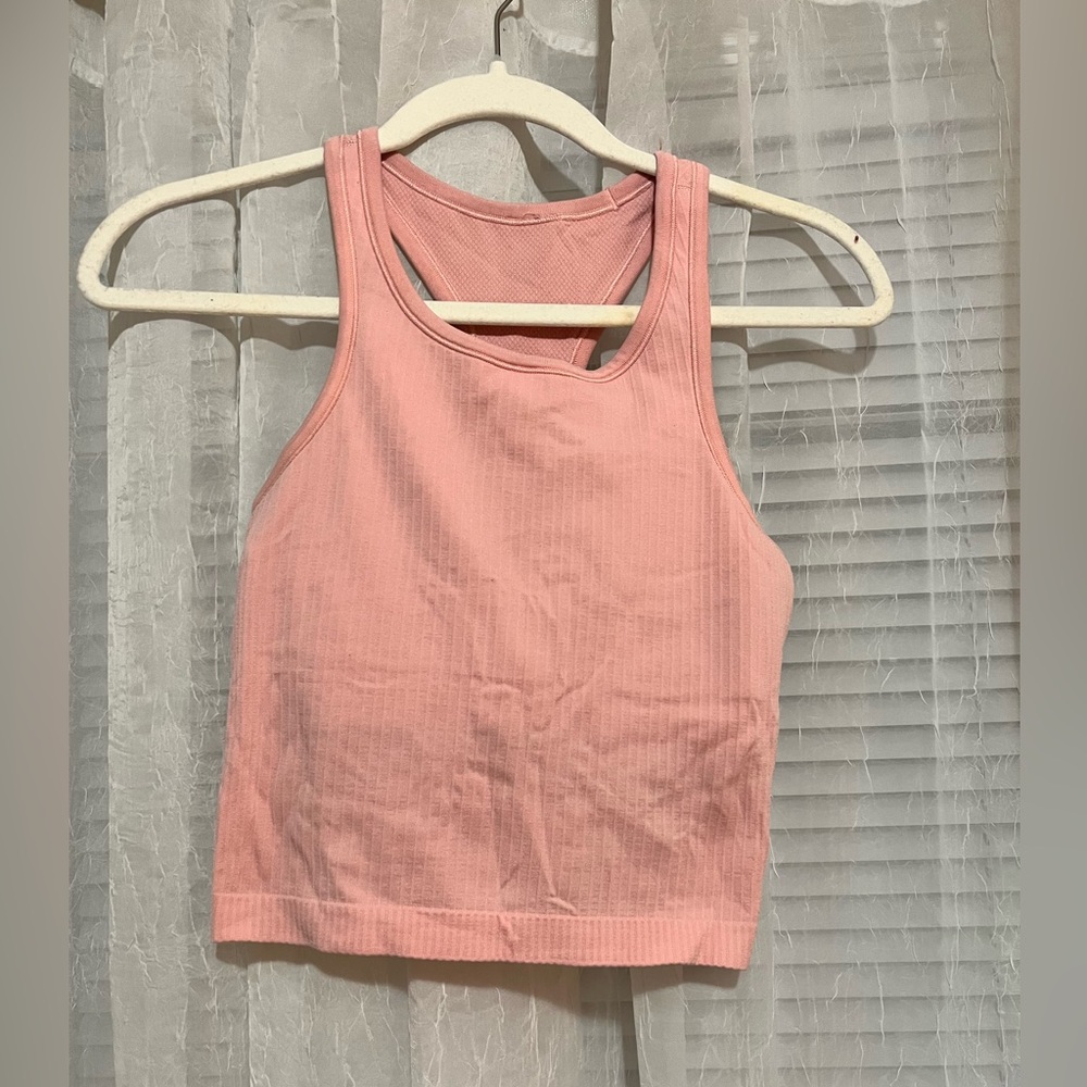 Lululemon Cropped Ebb to Street Top